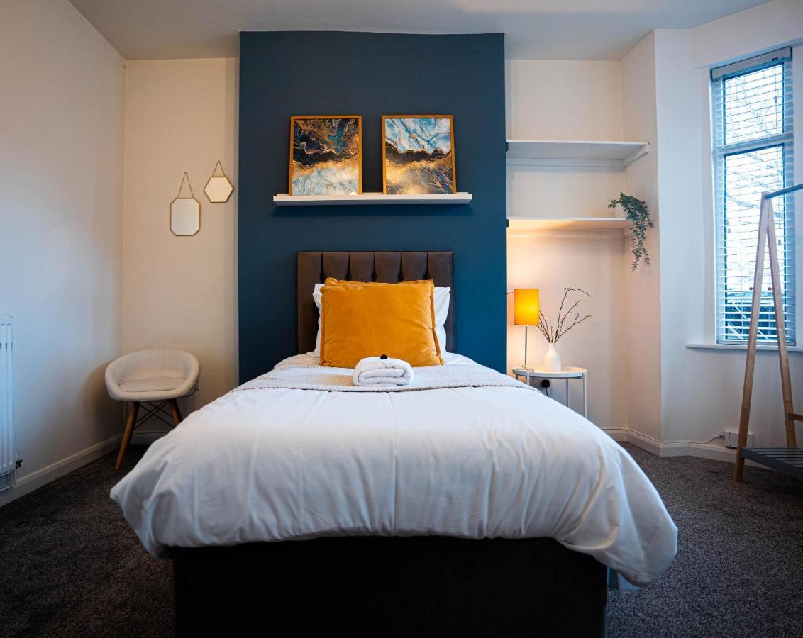 Comfortable House In Sleeps5 Free Parking Good Amenites